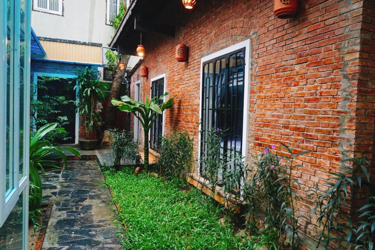Hue Corner Hostel Exterior photo