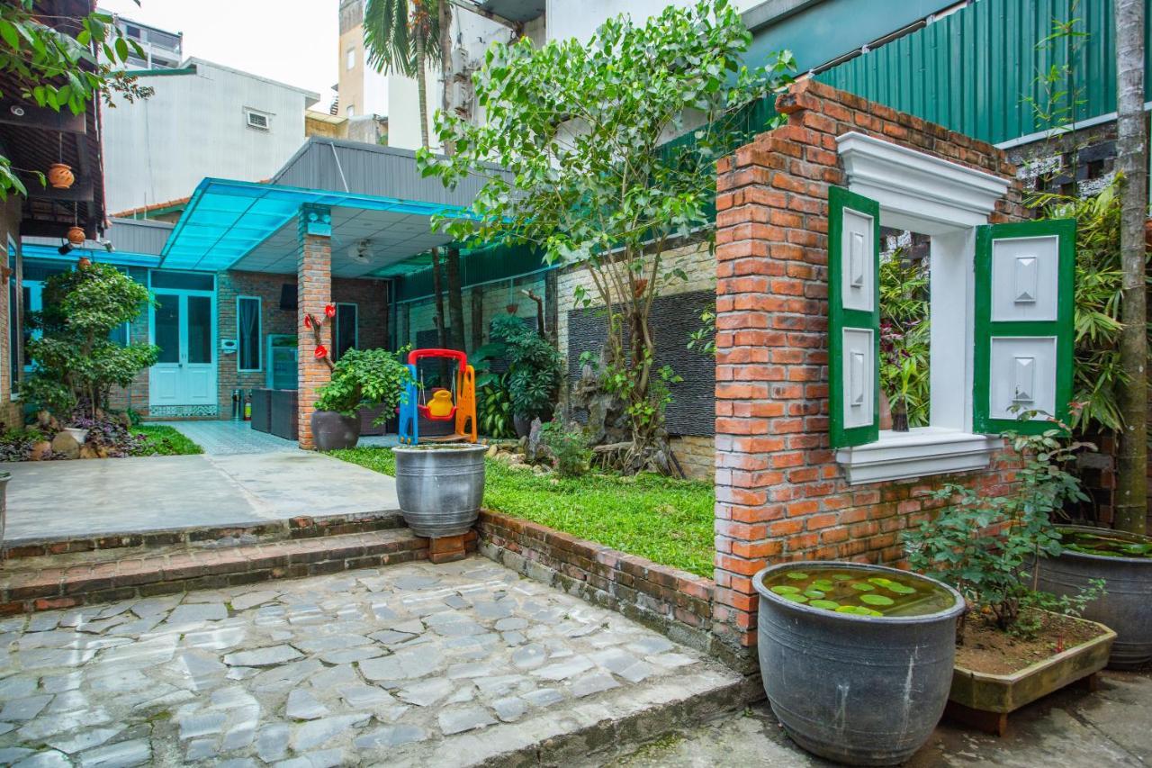 Hue Corner Hostel Exterior photo